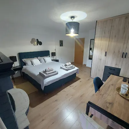Guest house Petra And 4*