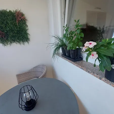 Petra Rooms&apartments 4*